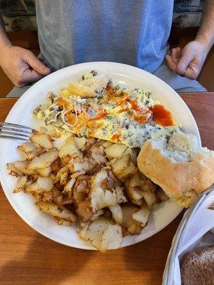 Omelet, home fries and biscuit