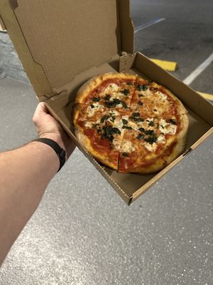 $16 Margherita Pizza 10"