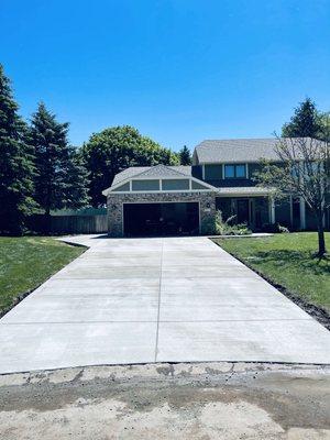 New install driveway/3rd stall/front sidewalk