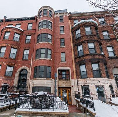 910 Beacon St #2, Boston - Exterior