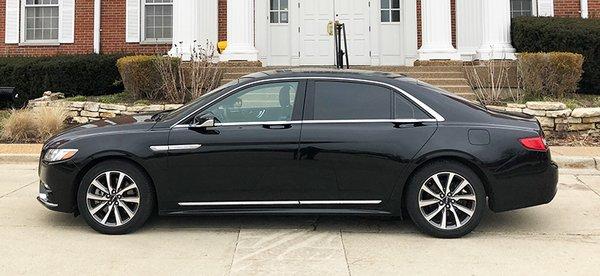 Amm's Black Car Service - Lincoln Continental - Sedan Car Service