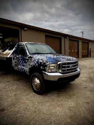 2010 F-550 Rollback Tow truck serviced for Vehicle Wrap Installation