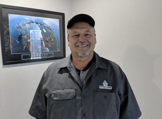 Hi my name is Mike and I have been a plumber in the Las Vegas valley for over 40 years!