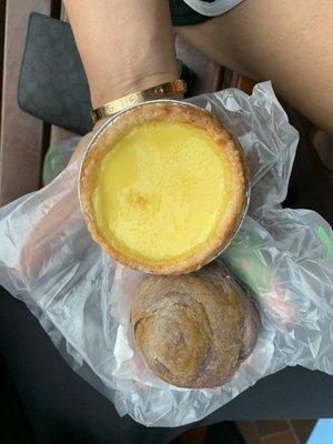 Taro bun & egg tart