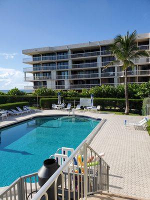 Beautiful oceanfront condo rental in Palm Beach Florida!