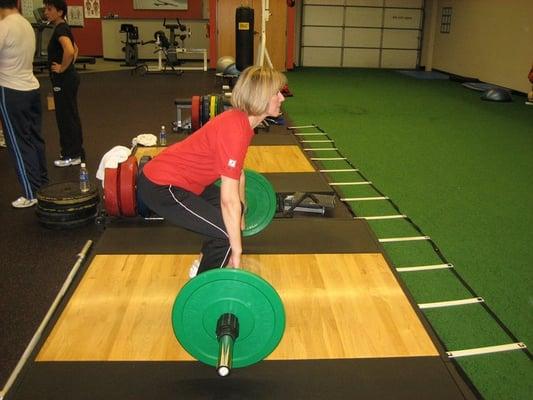 One of Steve's clients performing a 'Dead Lift' @ Evolution Trainers in Mountain View