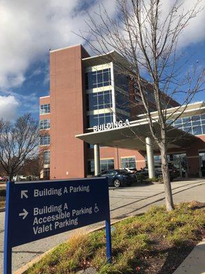 Mr. and Mrs. Theodore P. Desloge, Jr. Outpatient Center