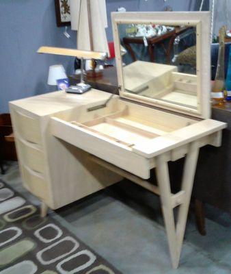 VanSciver desk/vanity