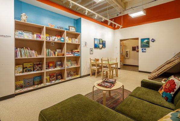 Library, reading & game room