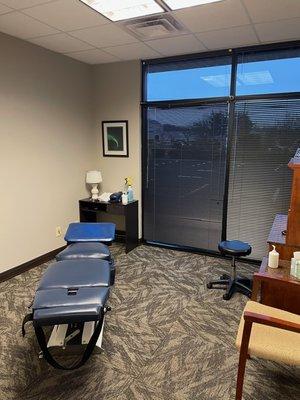 Chiropractic Adjusting Room