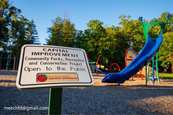 Lyndhurst Playground