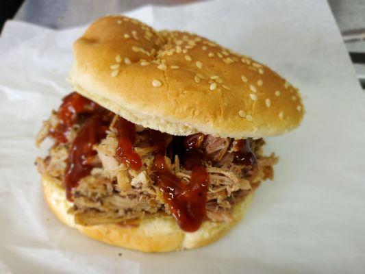 Pulled Pork Sandwich with BBQ sauce