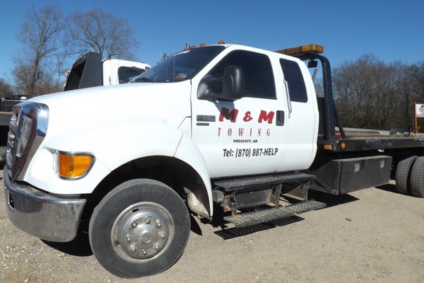 M & M Wrecker Service