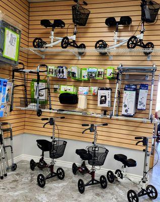 Knee Scooters, Canes, Crutches, Walkers, Rollators, Wheelchairs, Electric Wheelchairs, Hospital. We offer rentals for short term needs