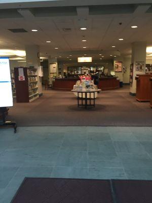 Morse Institute Library of Natick -- 14 East Central Street / Route 135, Natick       Interior