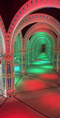 Mirror Maze