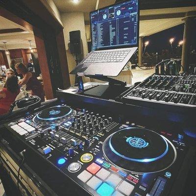 Wedding DJ for all venues!