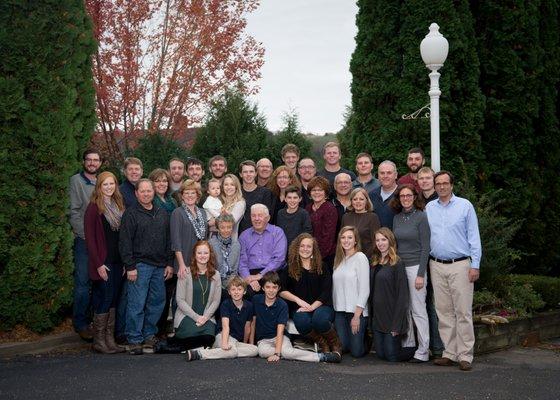 Family photo shoot, reunion photo