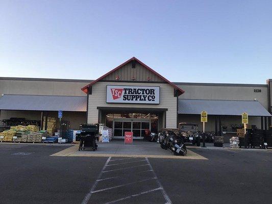 Tractor Supply