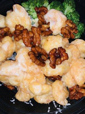 Shrimp 88. Walnut Shrimp Special