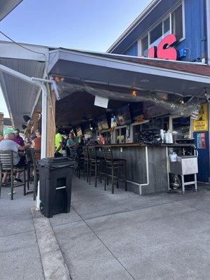 Outdoor bar