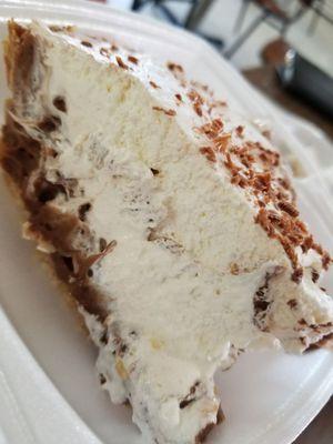 Homemade chocolate cream pie