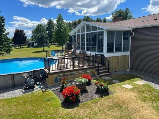 M-200 3-Season Sunroom with Azek Low Maintenance Deck