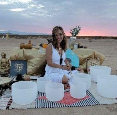 Sound bath at the desert