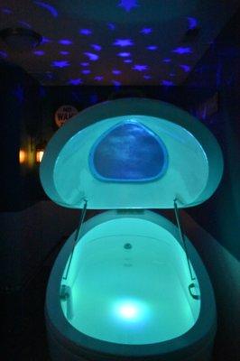 Float tank with night sky