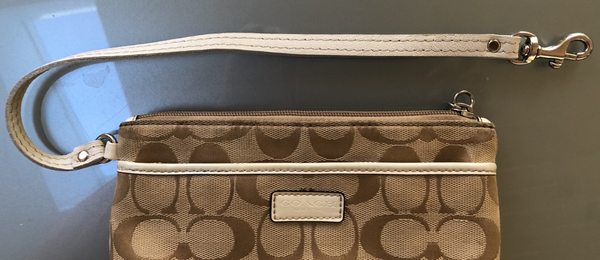 Coach wristlet new strap