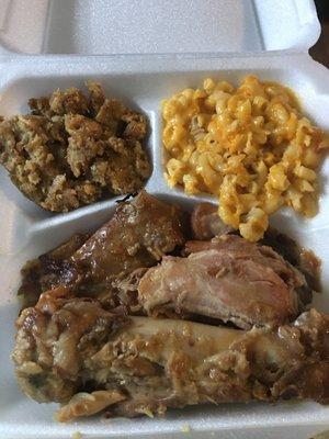 Turkey wings , Mac and cheese , and crab meat stuffing YES PLEASE !!!!!!