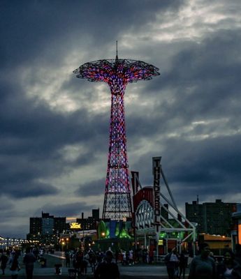 One of my favorite pics of the historical Parachute Ride at Coney Island. When I was growing up Lunar Park was our "Great Adventures."