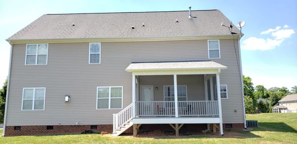 Screened-In Deck by Lakenridge Builders - Jamie Campbell