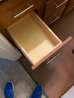 Main bathroom. Stained drawer.