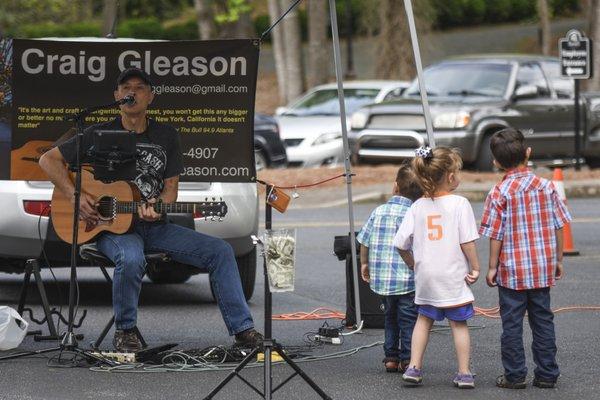 Live music, kids were dancing to the tunes