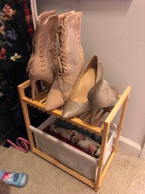 Shoe rack with catch all