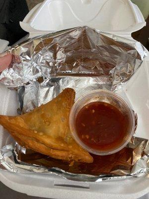 Veggie Samosa (2 Pieces)