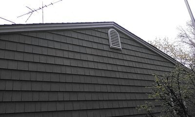 Cedar Impression vinyl siding