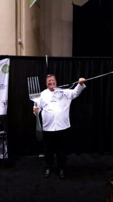 Chef Robert messing around at the Florida Restaurant and Lodging show in Orlando