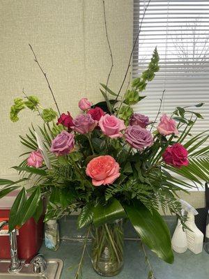 Dozen Rose Arrangement