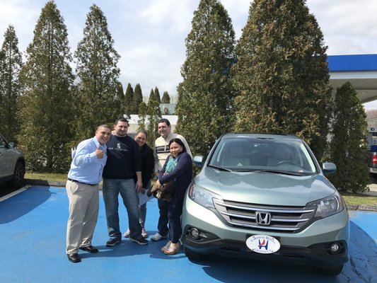 Another Certified 2012 Cr-V EX AWD is about to leave Cardinal Honda. Congratulations!