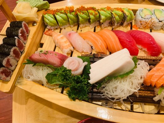 Sushi boat