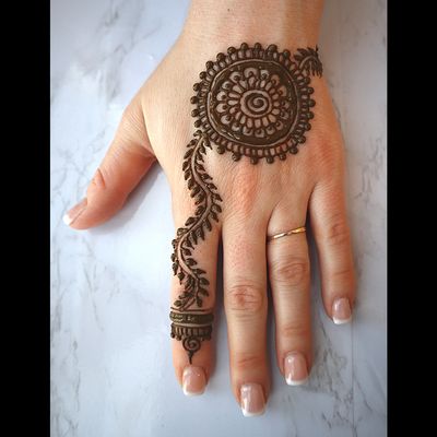 Bridal Henna by Isha's Henna Art
North Carolina