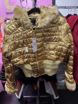 Gold bubble jacket with furr