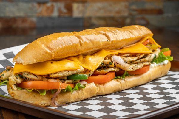 Chicken Powerlifter:
Chicken breasts marinated in garlic & herbs, caramelized onions & peppers, mayo, lettuce and smoked gouda cheese.