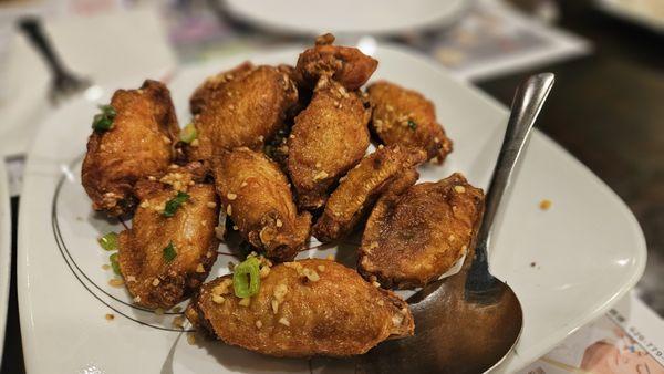 Salt & Pepper Chicken Wings 椒鹽雞翼