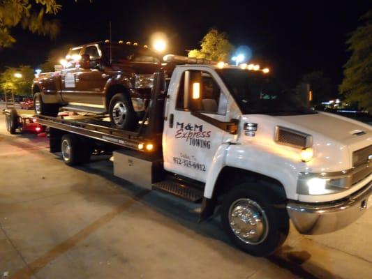 M & M Express Towing
Plano