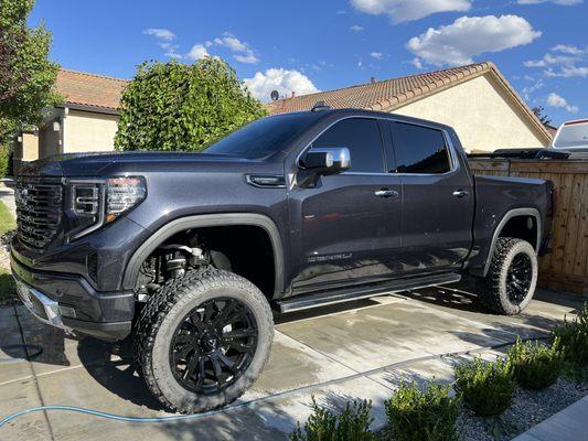 What a beautiful GMC Ultimate Denali