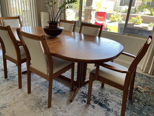 Repaired & reupholstered 6 dining room chairs.