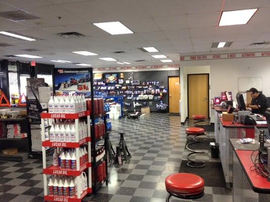 Large retail showroom for the parts you need.